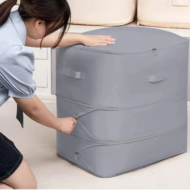 Heavy-Duty Self-Compressing Storage Bag Portable Organizer for ClothesBlankets & Quilts Ideal for Closet Organization